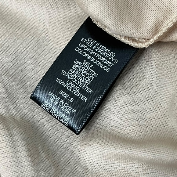 Three Hearts Black and White Halter Sheath Dress - Picture 13 of 14